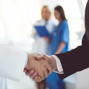 Ректор провел встречу с главными внештатными стоматологами ЮФО